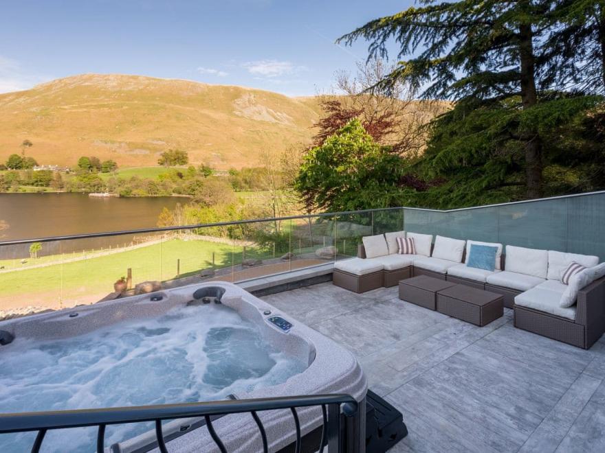 Waternook on Ullswater