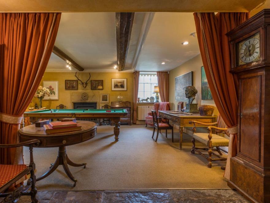 Lackington Manor