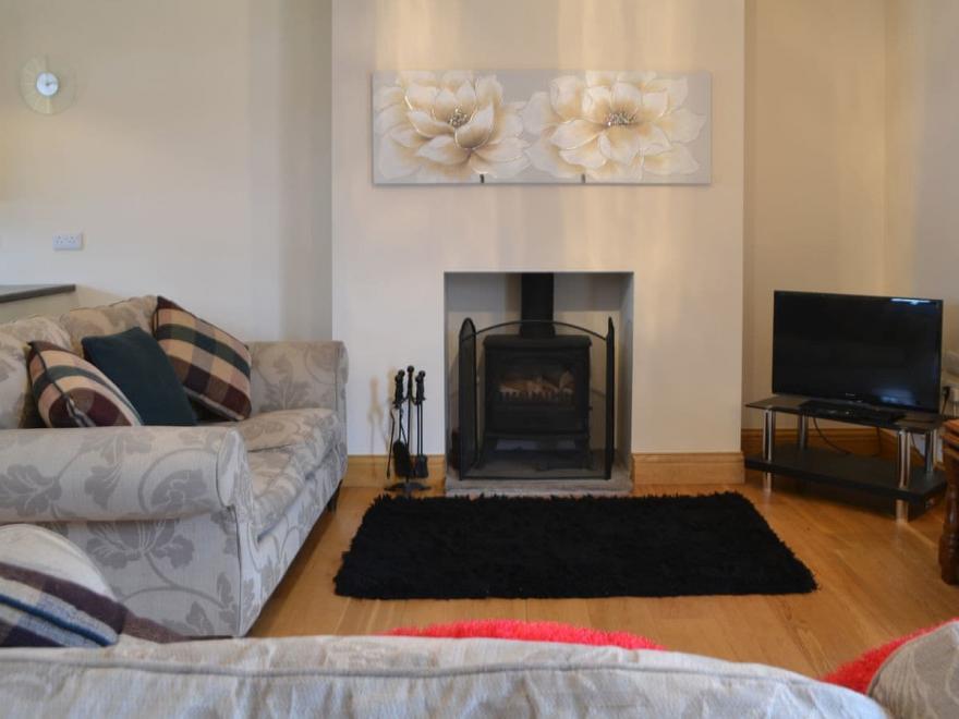 Mallard Cottage - UK11157