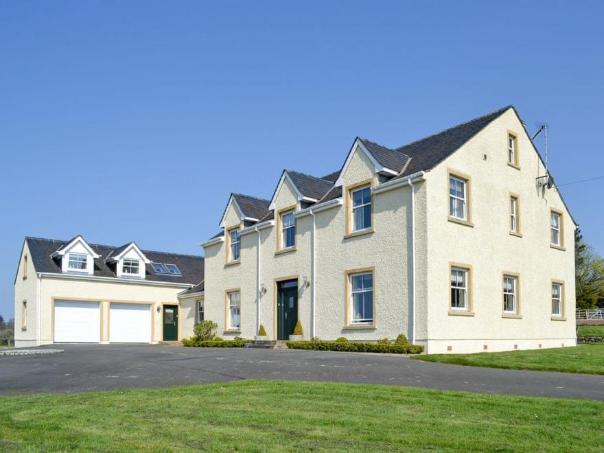 Yonderton House - UK11181