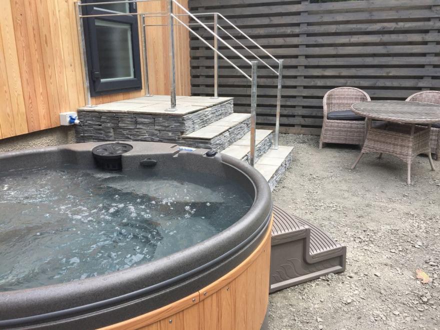 Salaamata Lodge-UK11300