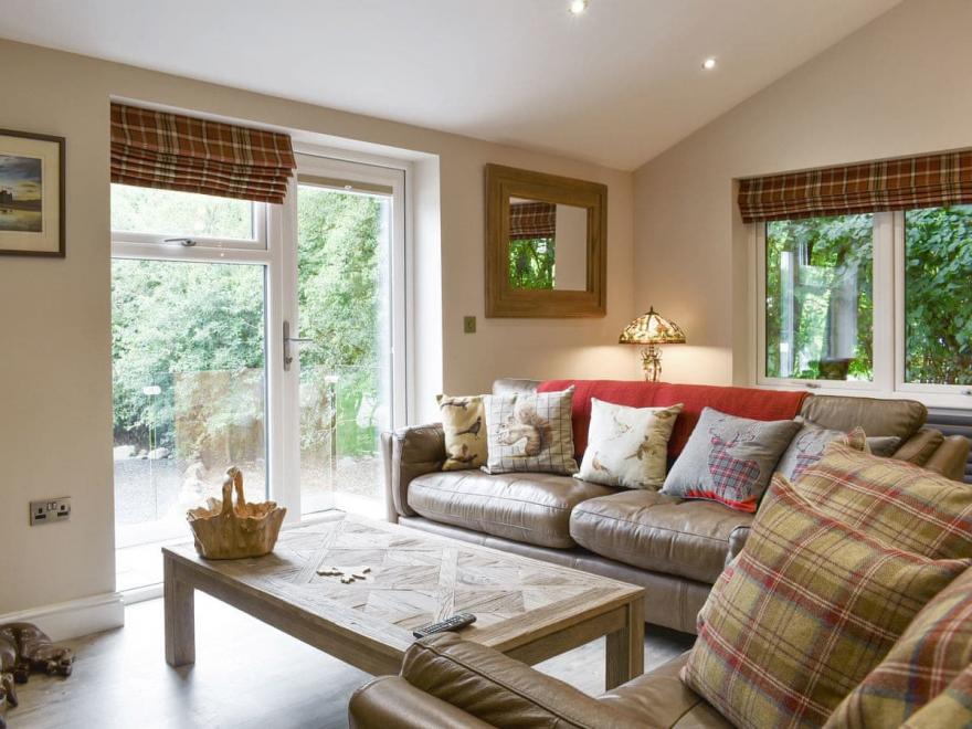 Samhach Lodge-UK11301