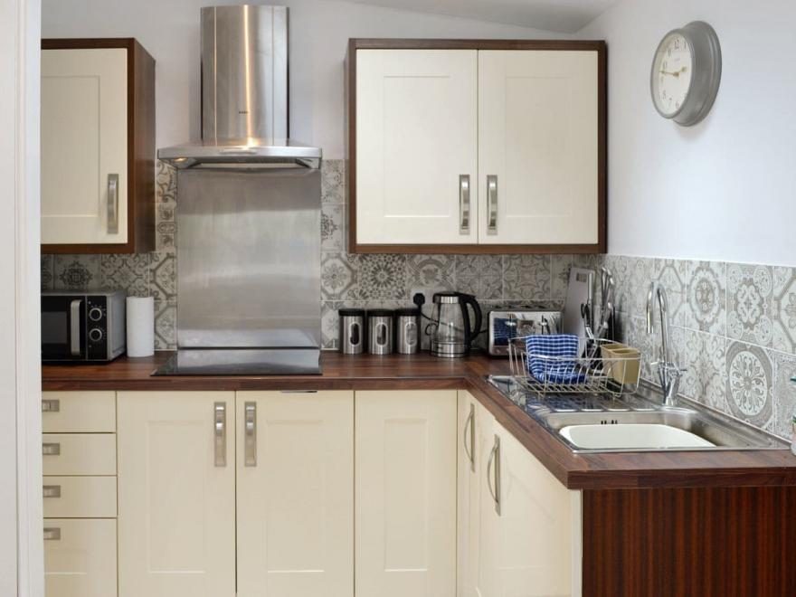 Brig-Y-Don Bach - UK11309