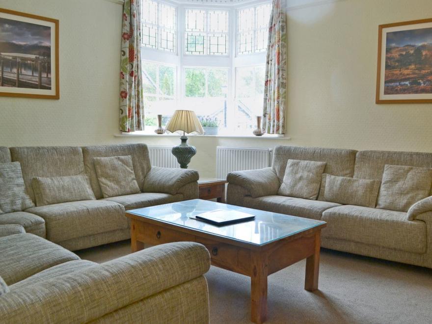 Home Farmhouse - UK11351