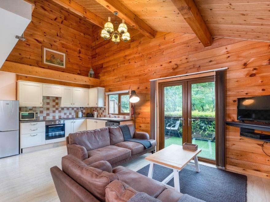 Cedar Lodge - UK11390