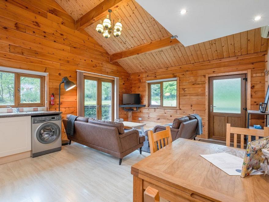 Cedar Lodge - UK11390