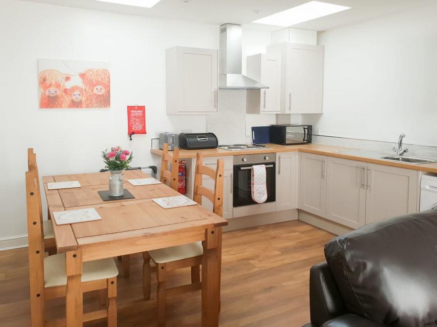 Evie's Cottage - UK11454