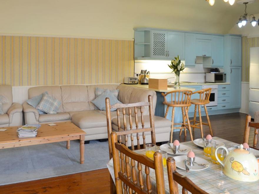 Kinnelhook Holiday Cottage