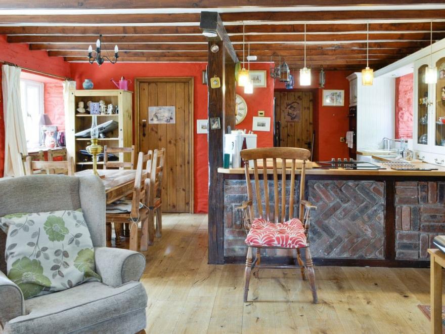 Barn Cottage -UK11480