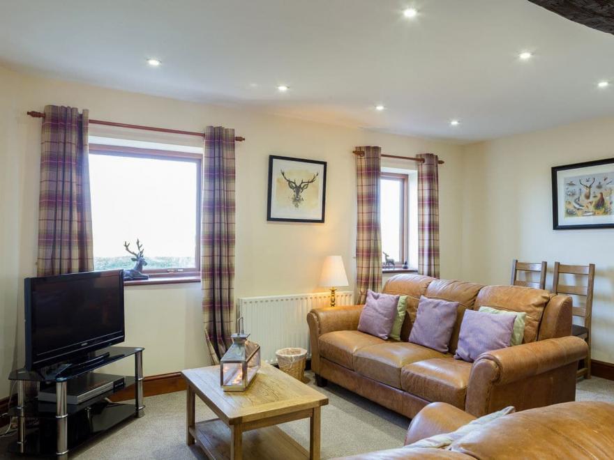 The Owl's Look Out - UK11543