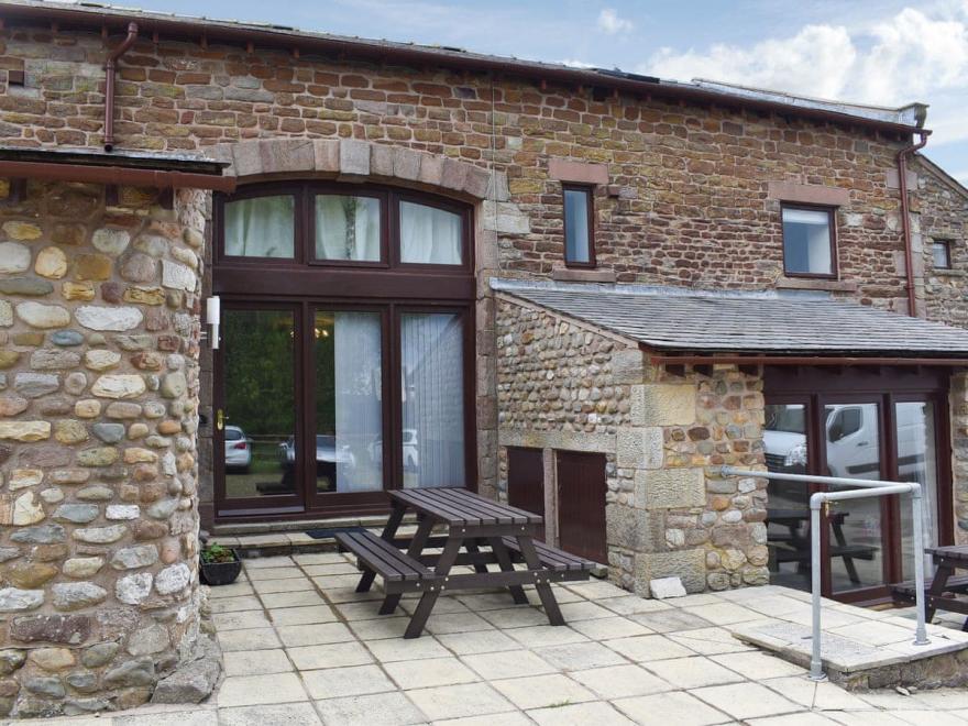 The Oyster Catcher - UK11546