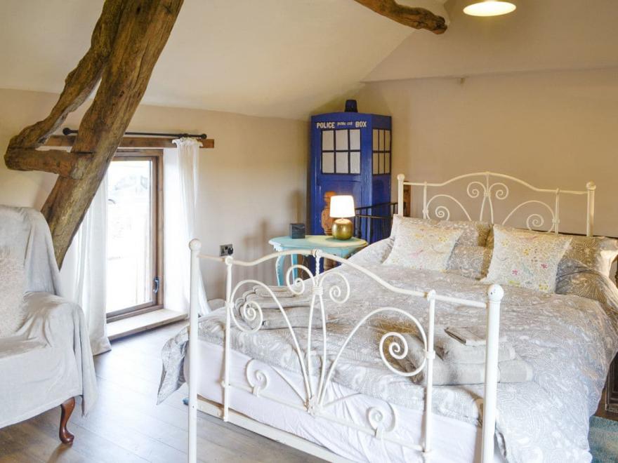 Low Floweryhirst Cottage