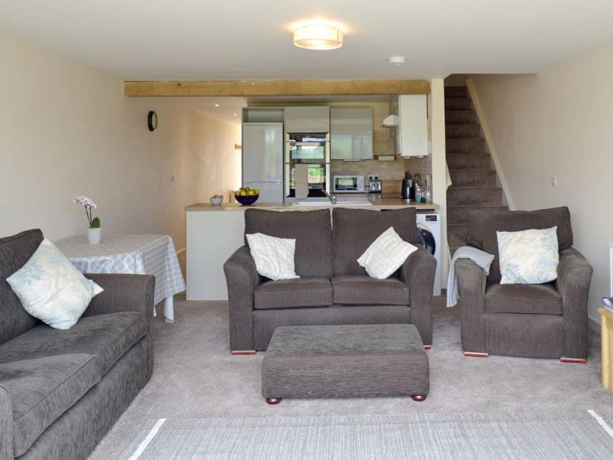 Louisa's Cottage - UK11596