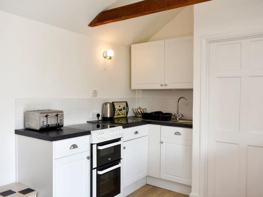 Louise Cottage - UK11616