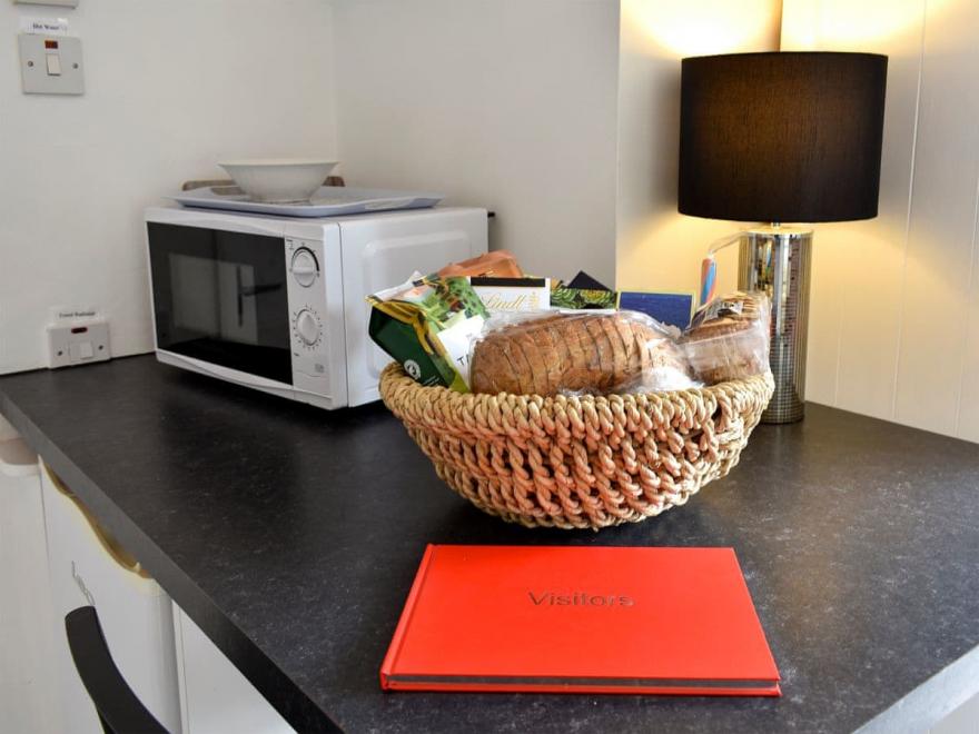 Louise Cottage - UK11616