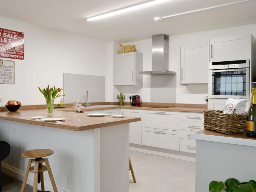 'The Retreat' at Castle Lake