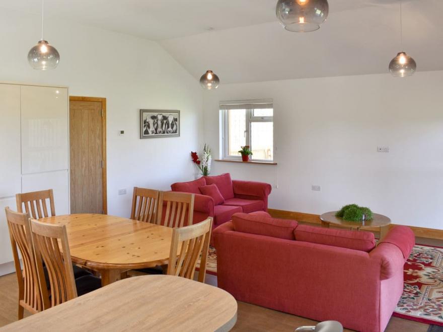 Wisteria Cottage-UK11690