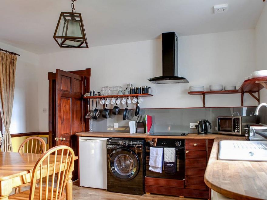 Gardeners Cottage - UK11712