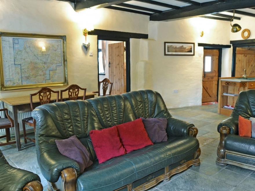 The Carriage House- UK11724