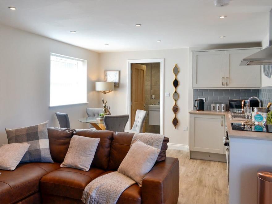 White-le-Head Cottage 2