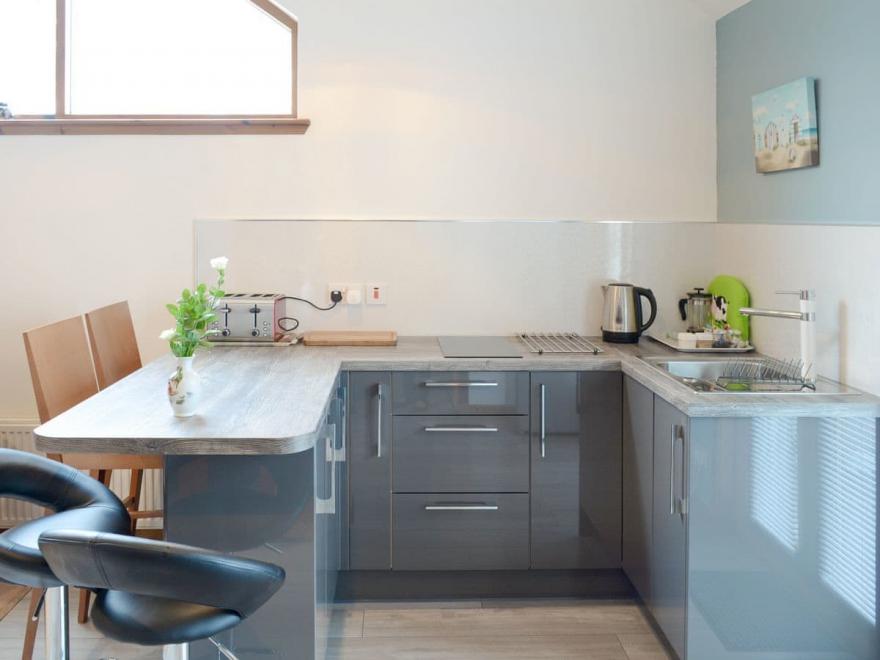 Dolphin Apartment - UK11743