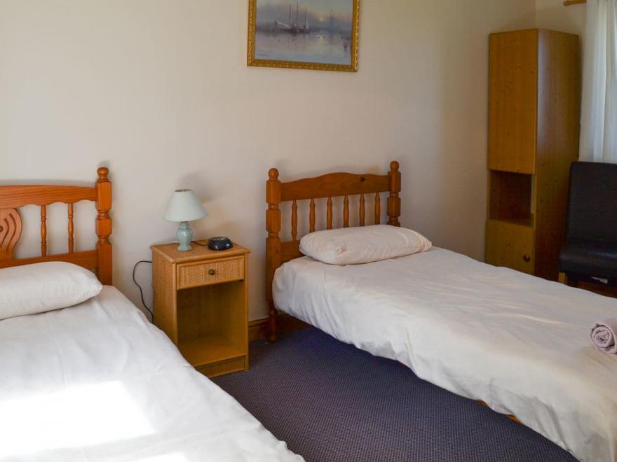 Lindisfarne Cottage- UK11779