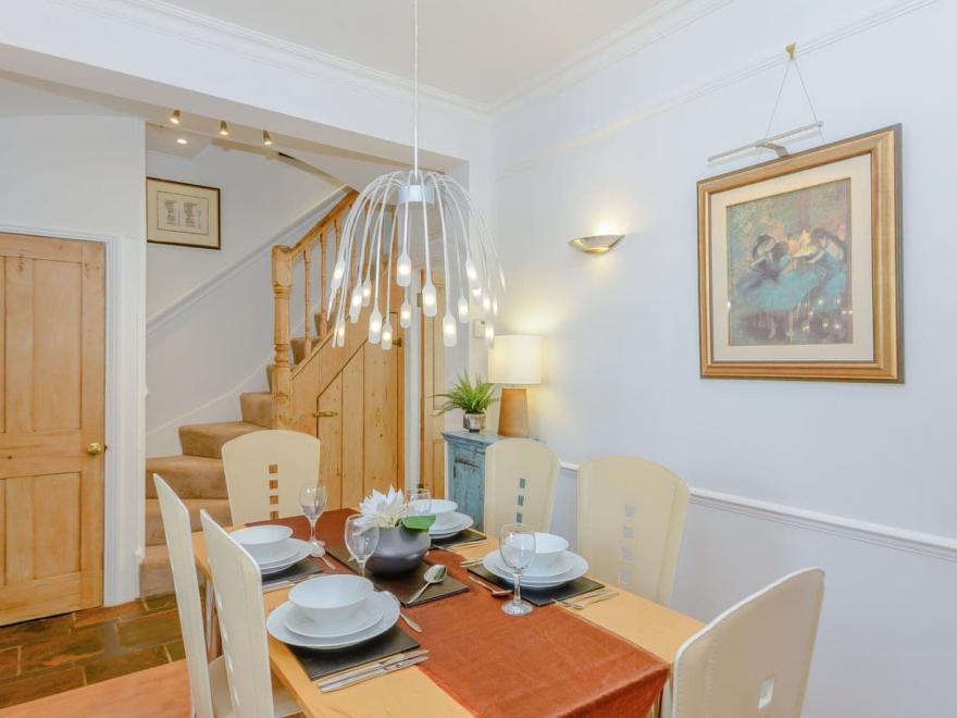 Number 1 Admiralty Cottages