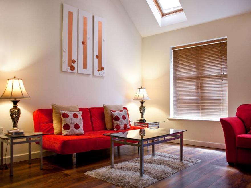 Apartment 1 - UK11823