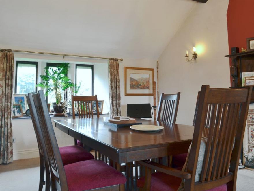 Rose Cottage - UK11824