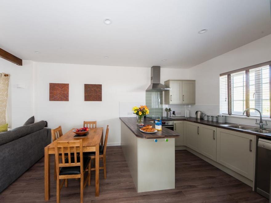 Beech Cottage - UK11845