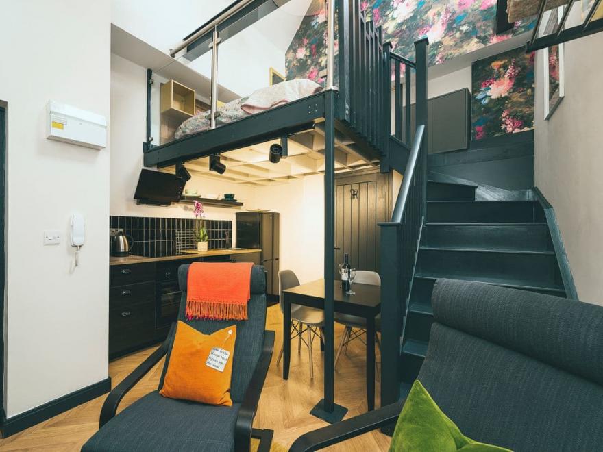 Apartment 4 - UK11858