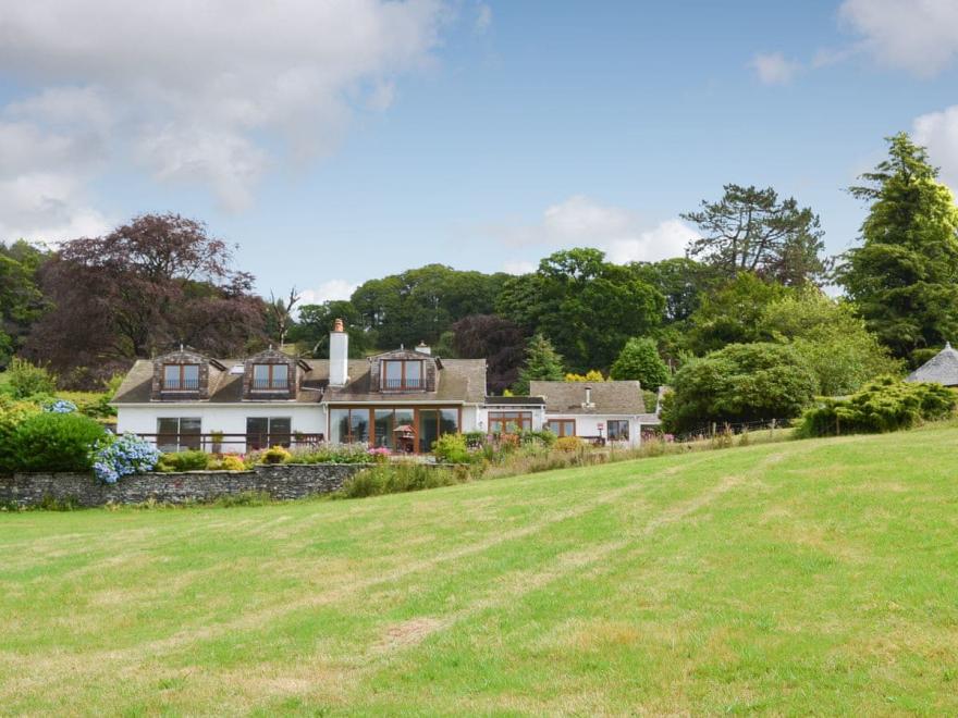 Little Esthwaite Cottage-UK11874