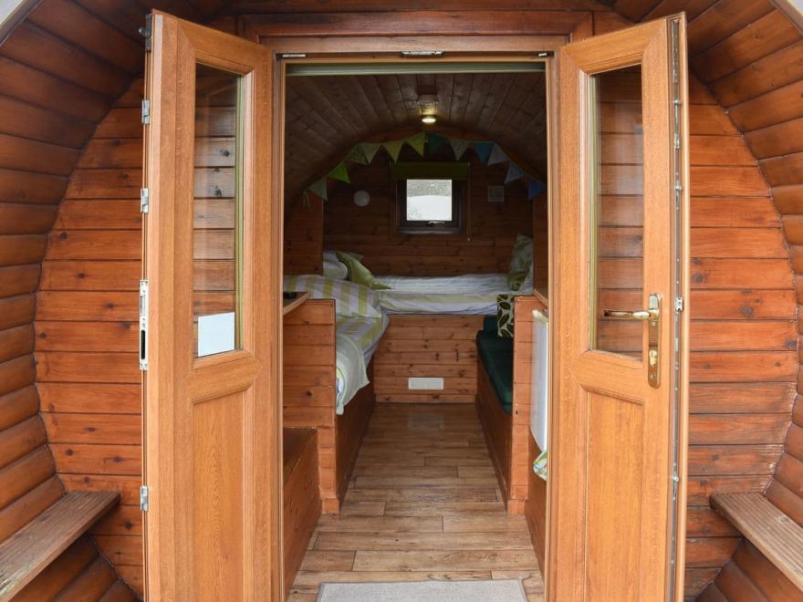 Rivendell Glamping Pod - UK11881