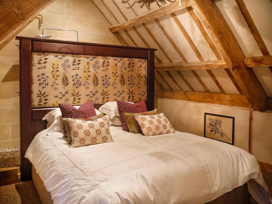 The Cheese House - UK11886