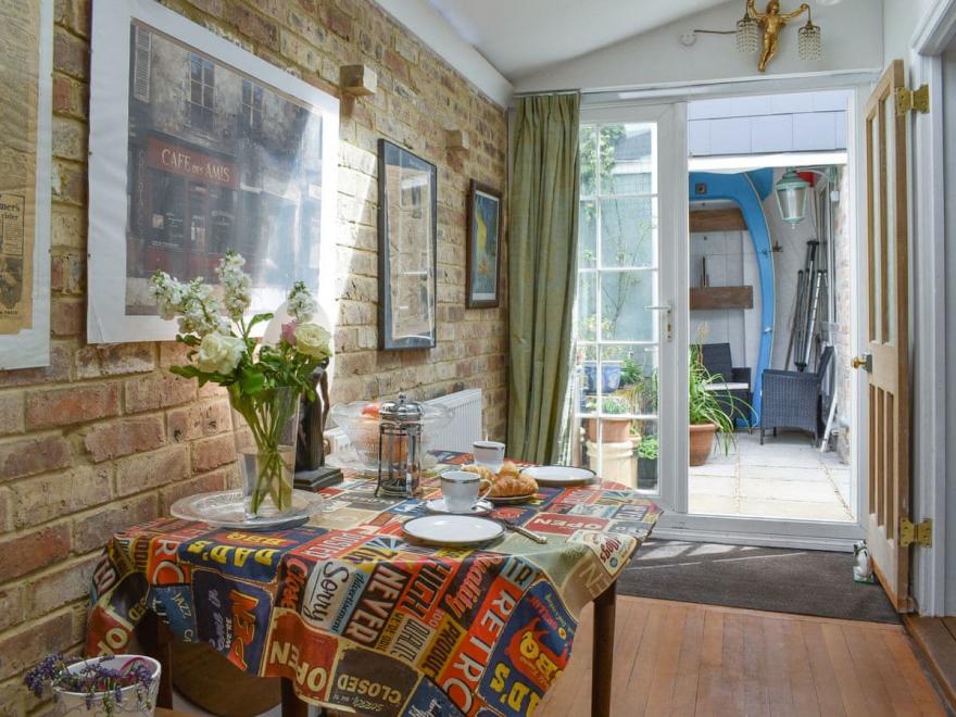 Rodwell Trail Cottage