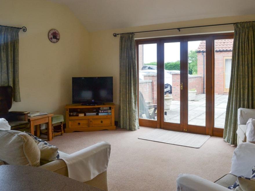 Oak Cottage - UK12037