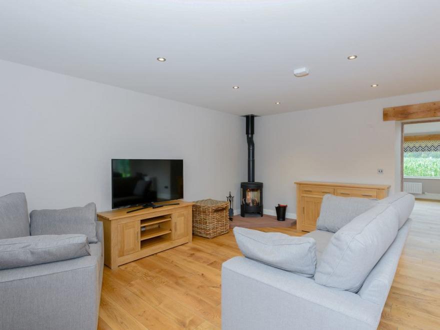 The Old Barn - UK12051