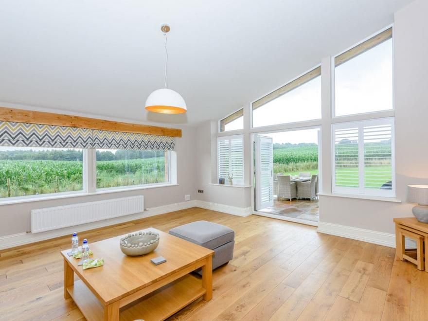 The Old Barn - UK12051