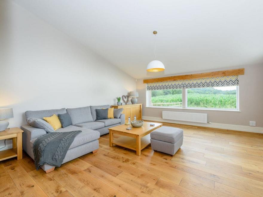 The Old Barn - UK12051