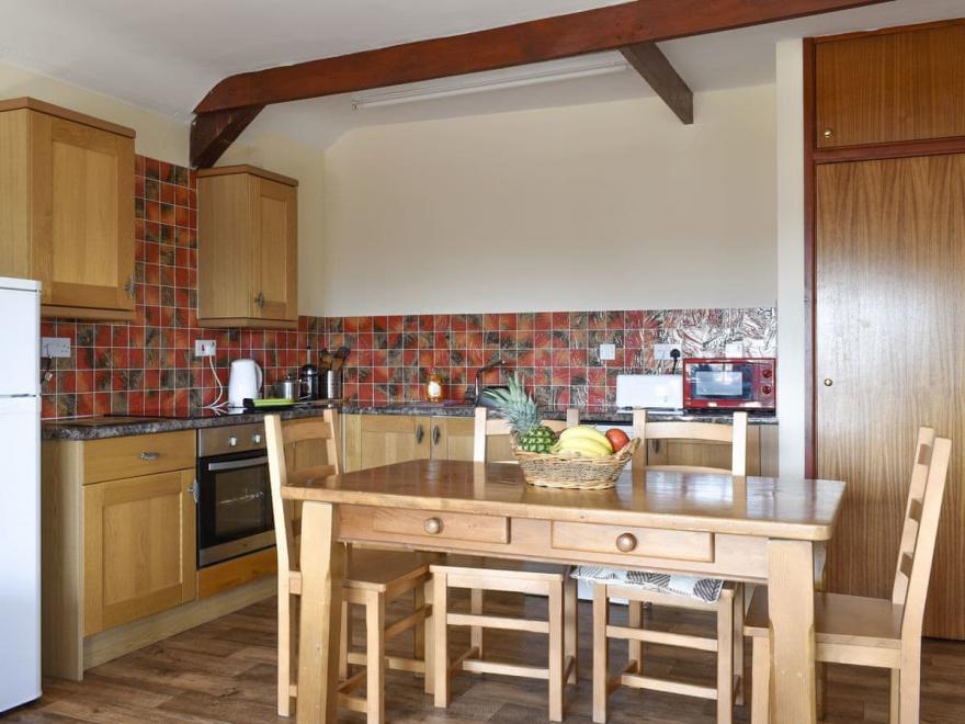 The Owl's Roost - UK12087