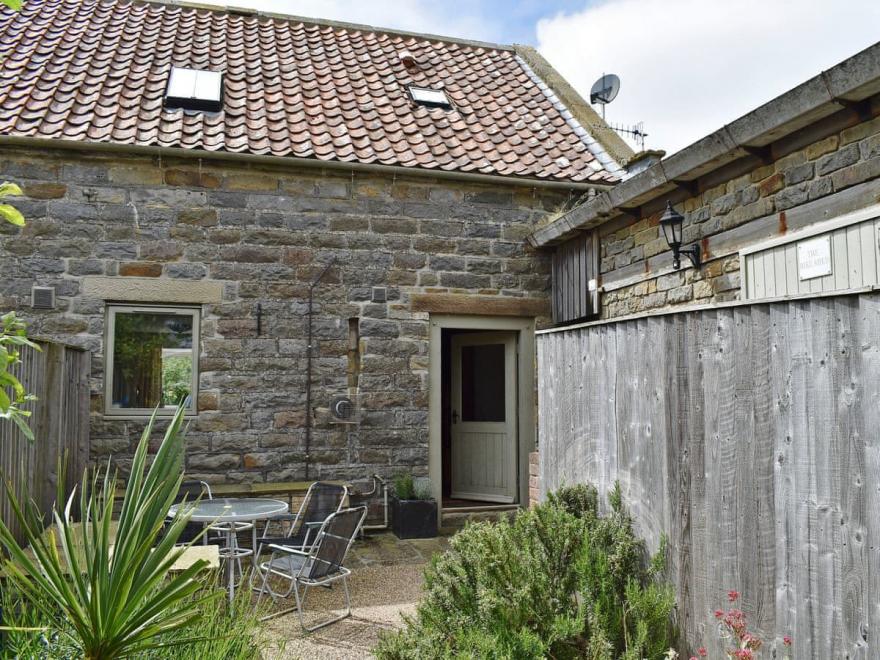 Lavender Cottage - UK12146