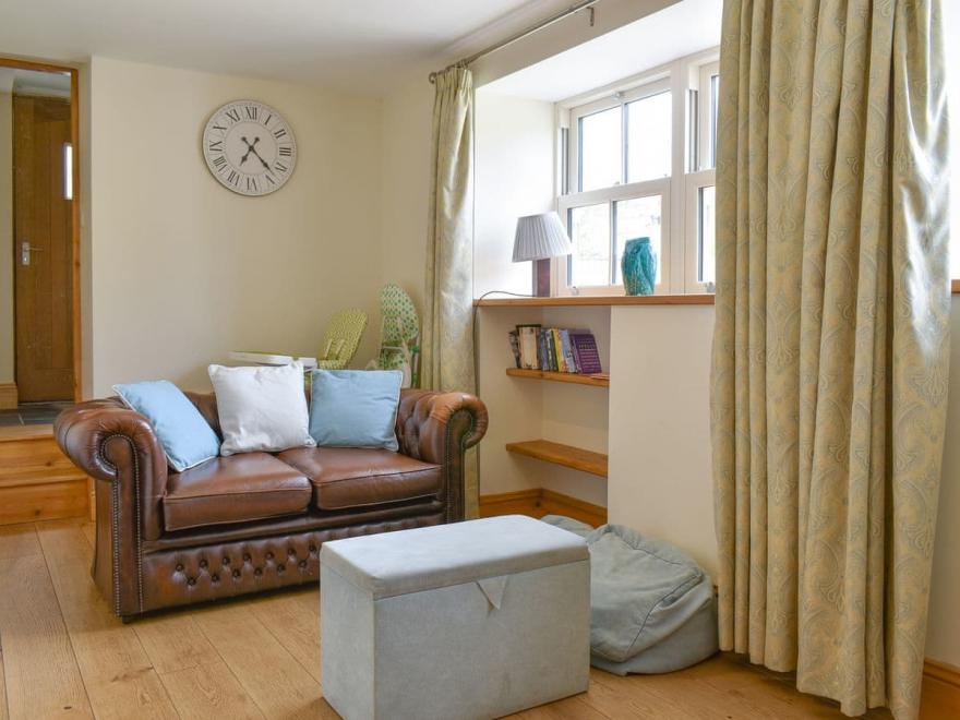 Newlands Farm House - UK12151