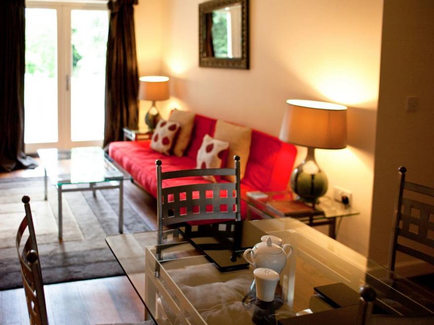 Apartment 2- UK12162