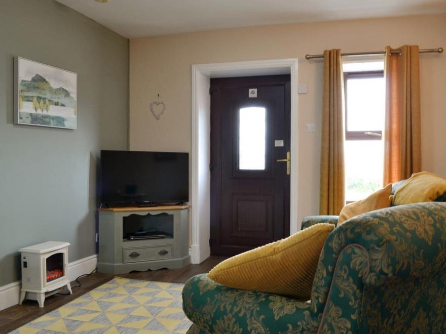 Dove Cottage - UK12175