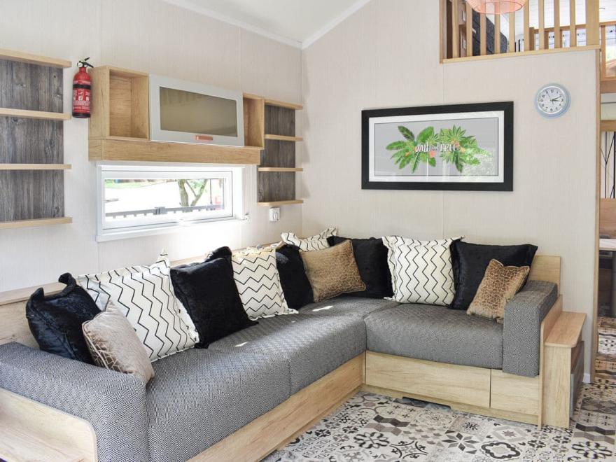 Mill View Cabin - UK12377