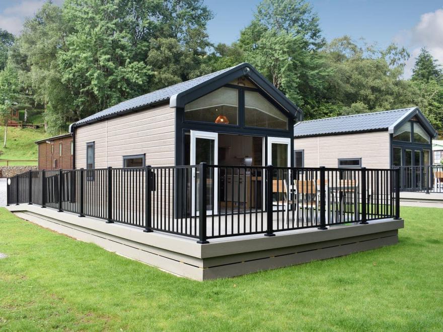 Mill View Cabin - UK12377