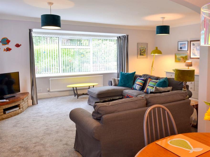 Scarborough Rose Apartment