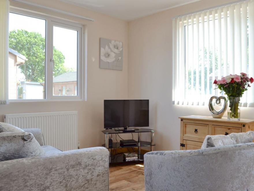 Ivy Cottage - UK12416