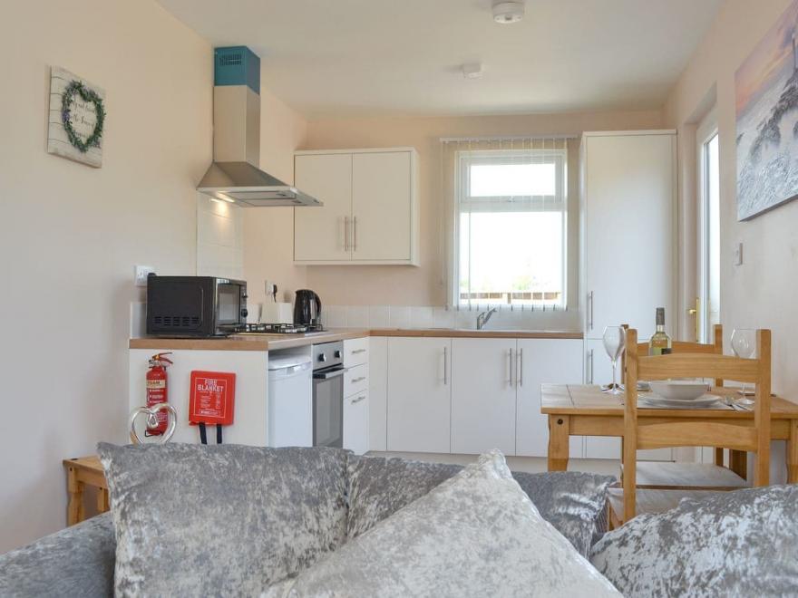 Ivy Cottage - UK12416