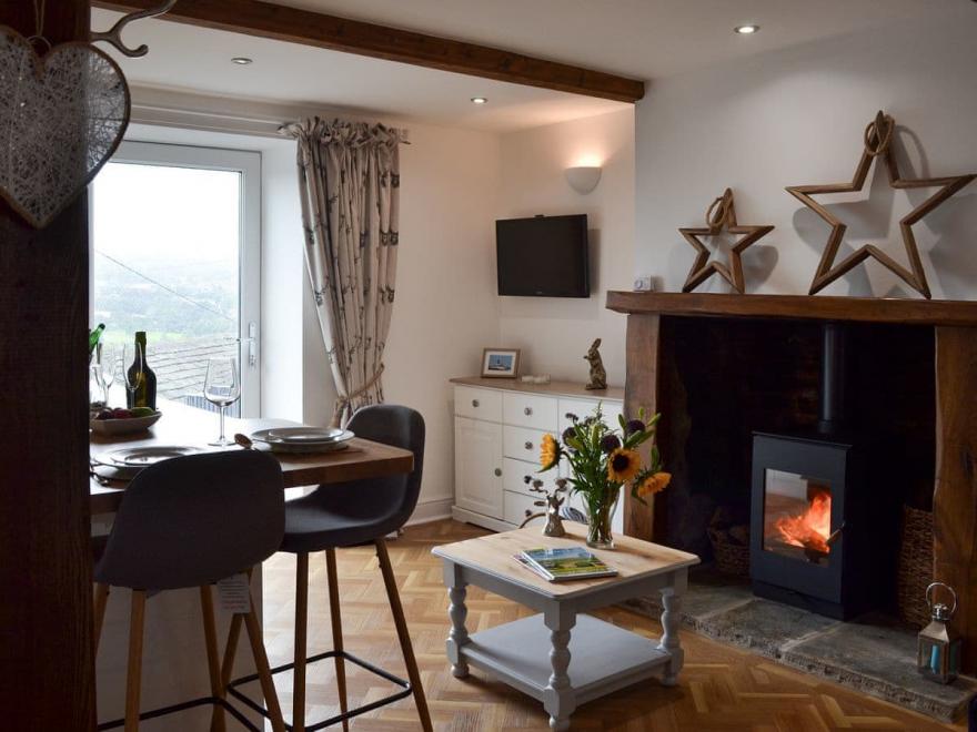 Near Bank View Cottage